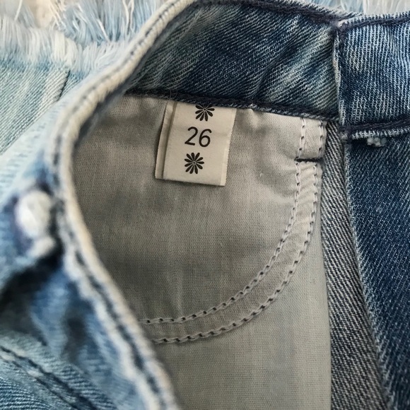 Show Me Your MuMu Toledo Tear Drop Shorts Two Tone Striped Denim Shorts 26 NWT - Picture 7 of 12